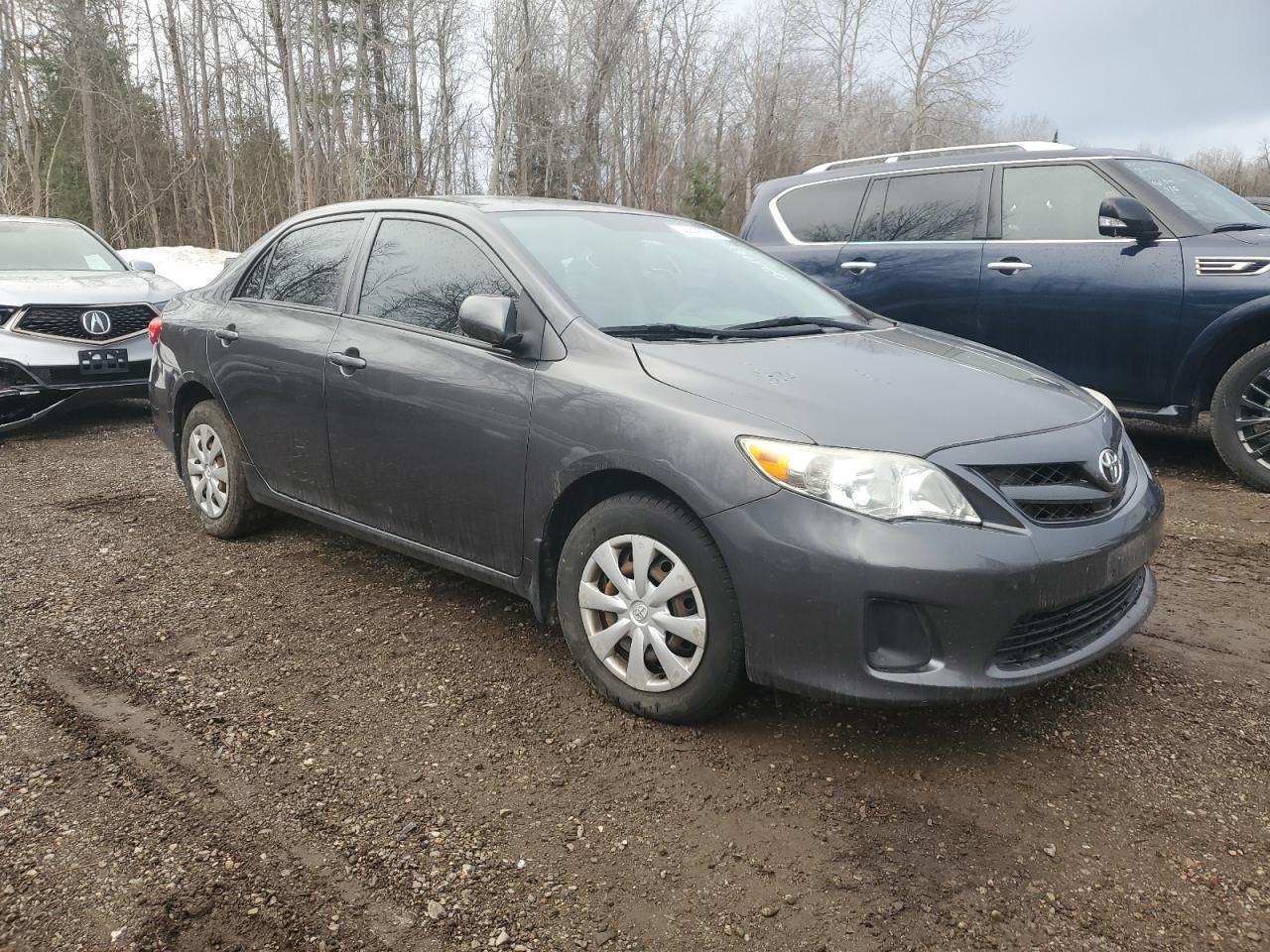 2013 TOYOTA COROLLA BA - Фото 4