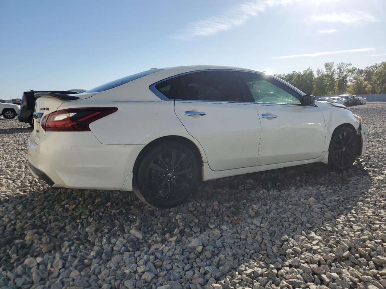 2018 NISSAN ALTIMA 2.5 - Фото 3