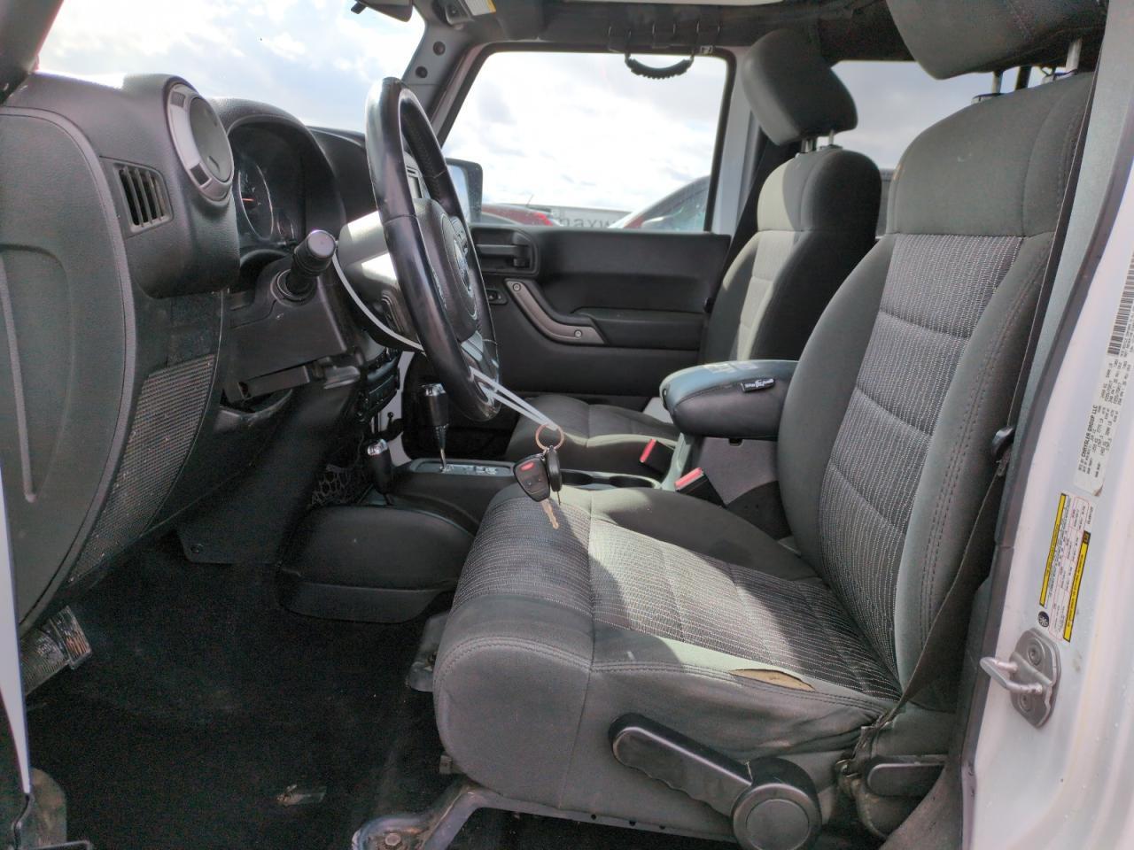 2012 JEEP WRANGLER U - Image 7