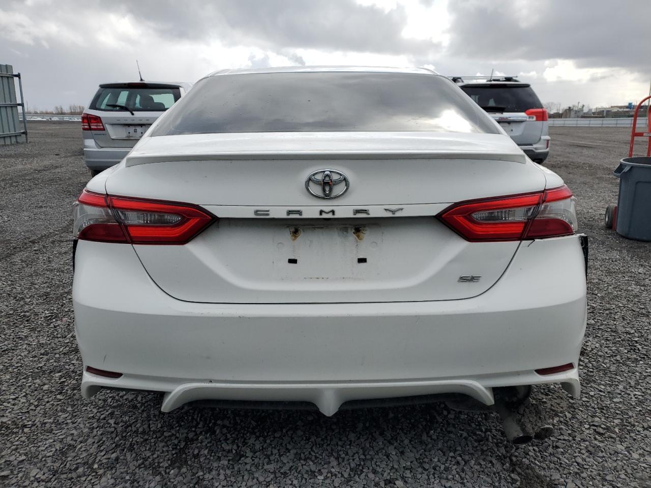 2018 TOYOTA CAMRY L - Фото 6