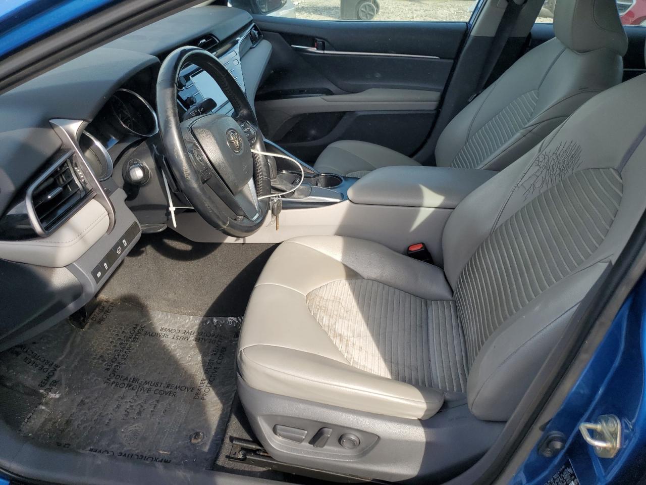 2020 TOYOTA CAMRY SE - Image 7