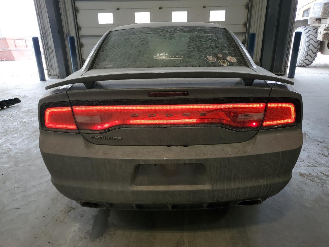 2014 DODGE CHARGER SE - Image 6