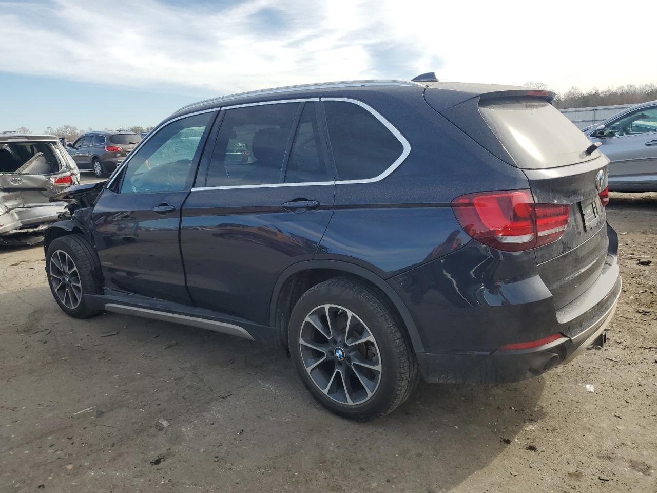 2017 BMW X5 XDRIVE3 - Фото 2