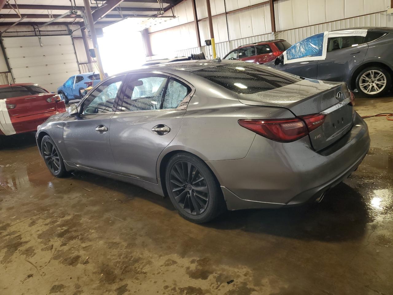 2018 INFINITI Q50 LUXE - Image 2