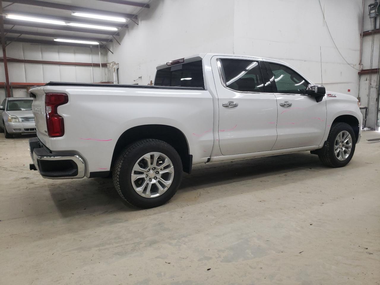 2023 CHEVROLET SILVERADO - Image 3