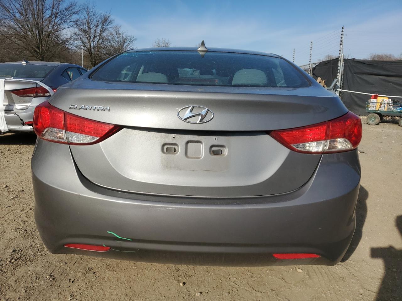 2013 HYUNDAI ELANTRA GL - Image 6