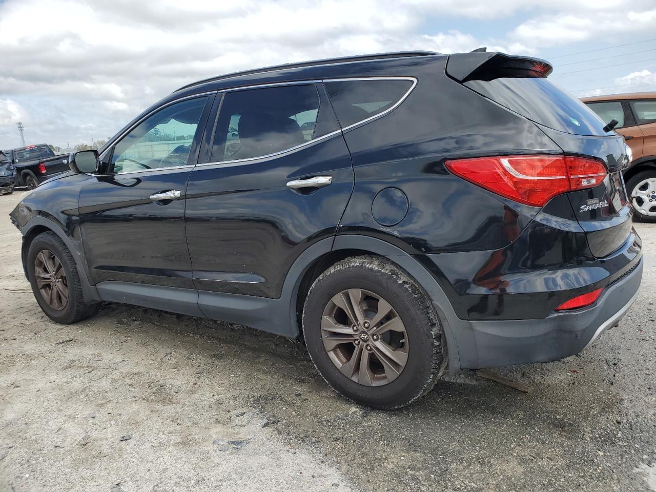 2013 HYUNDAI SANTA FE S - Image 2