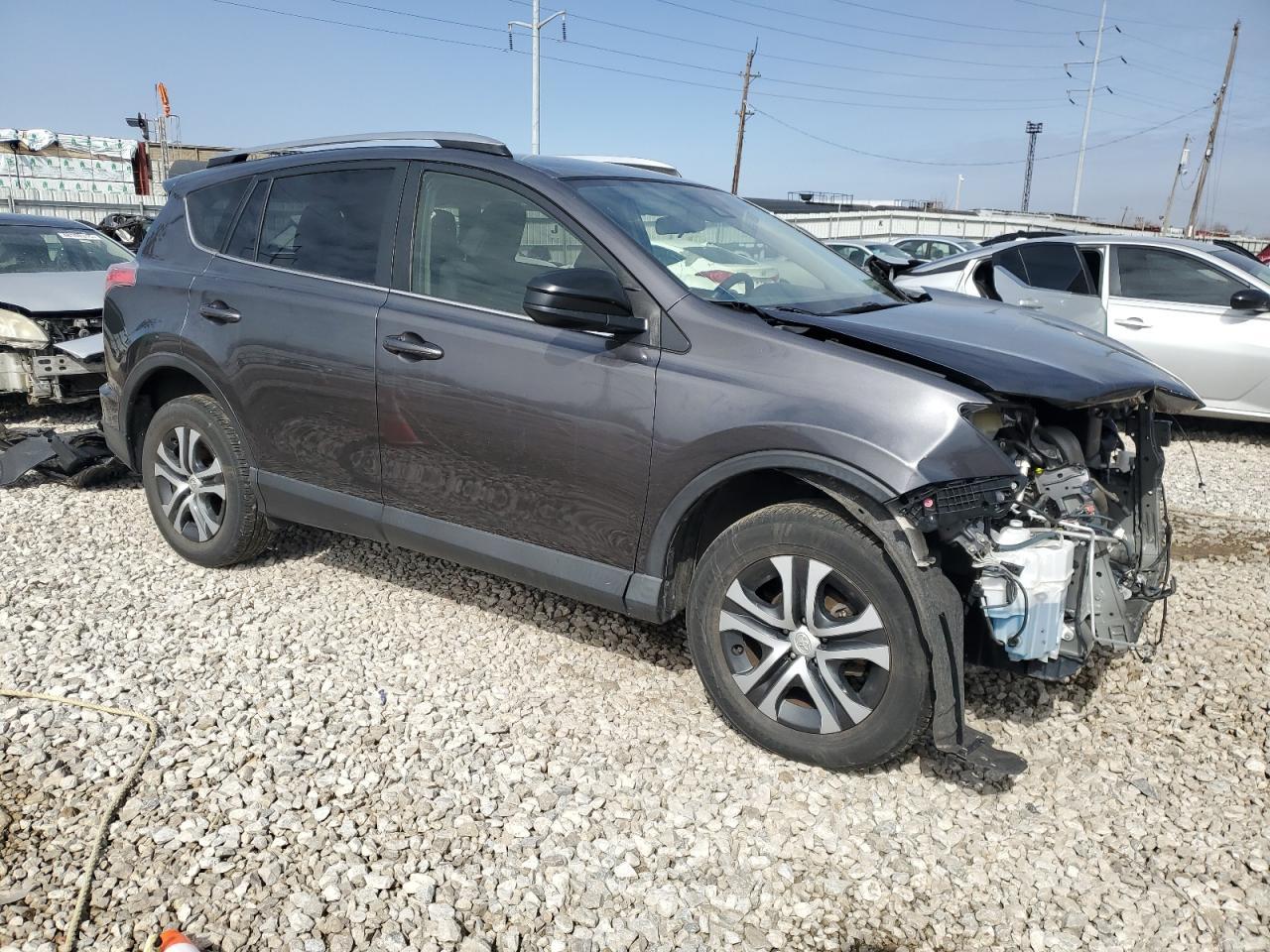 2018 TOYOTA RAV4 LE - Image 4