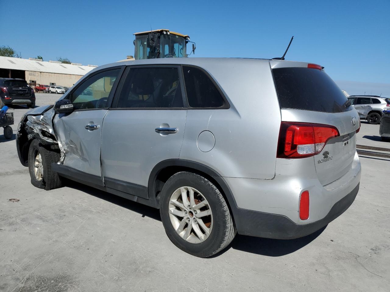 2014 KIA SORENTO LX - Фото 2