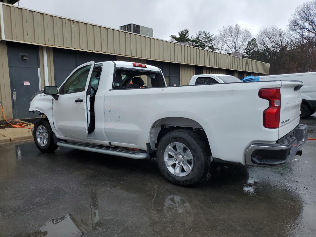 2024 CHEVROLET SILVERADO - Фото 2