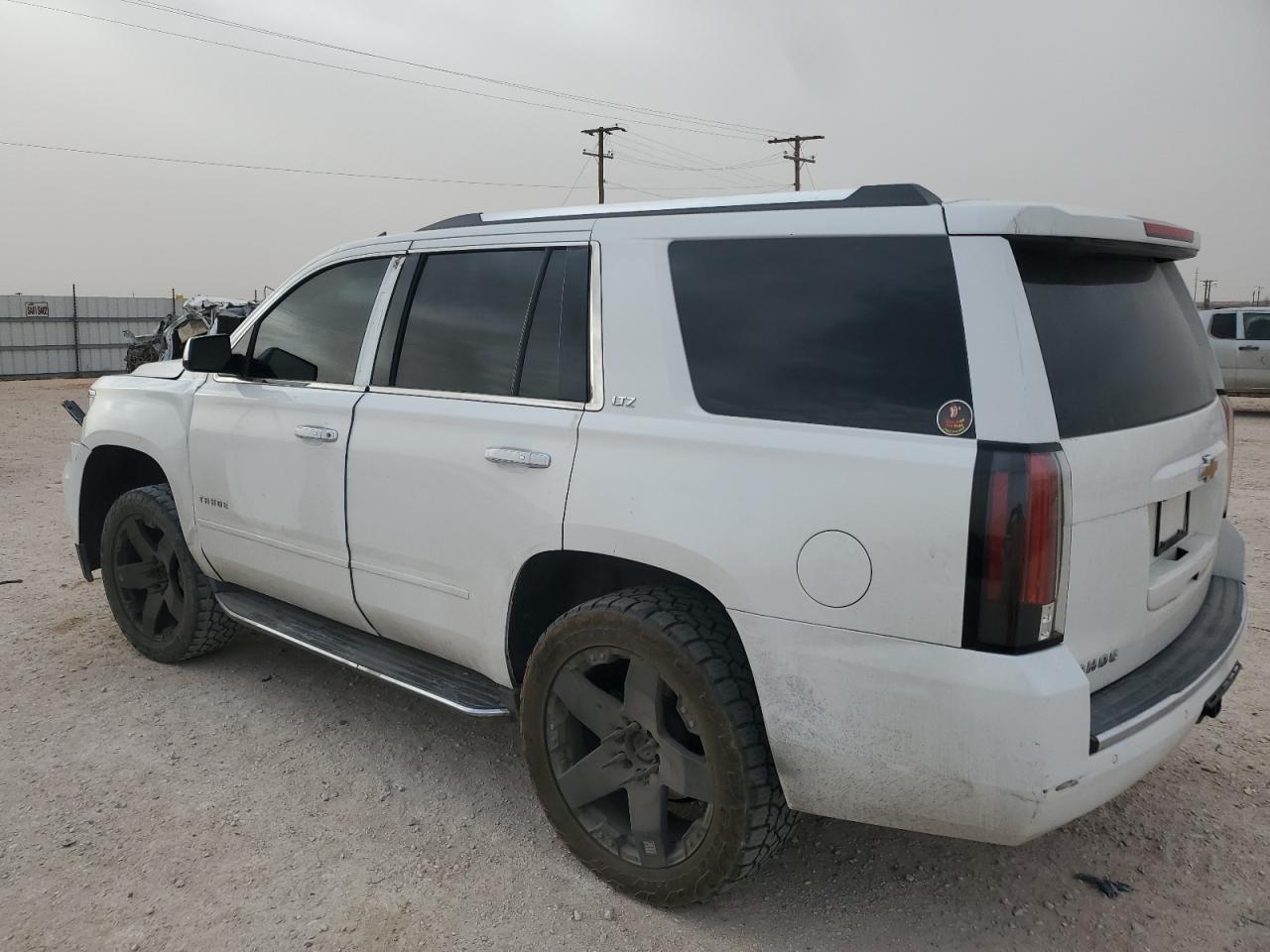 2015 CHEVROLET TAHOE C150 - Image 2