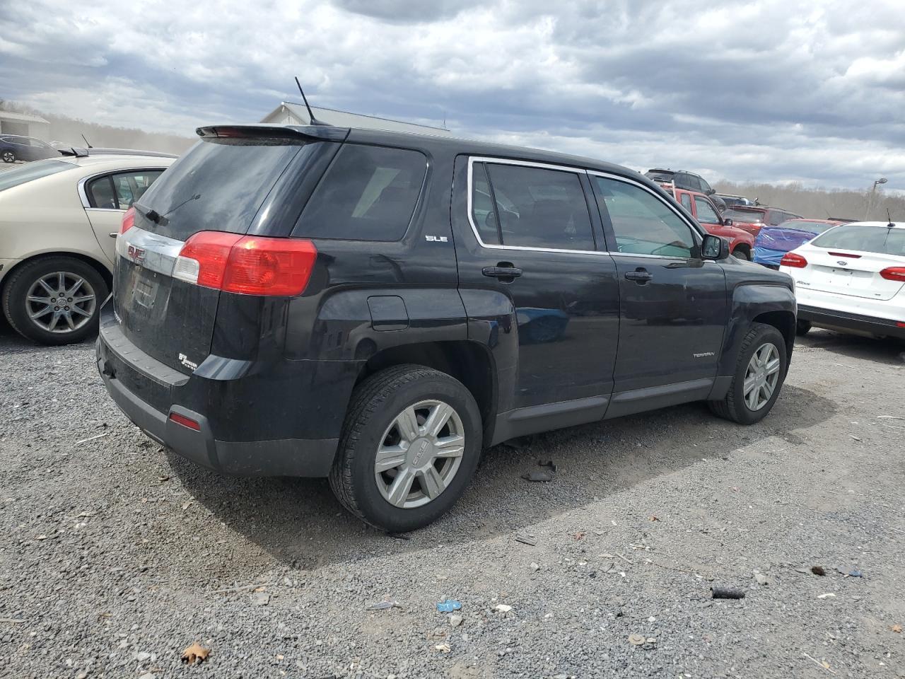 2014 GMC TERRAIN SL - Image 3
