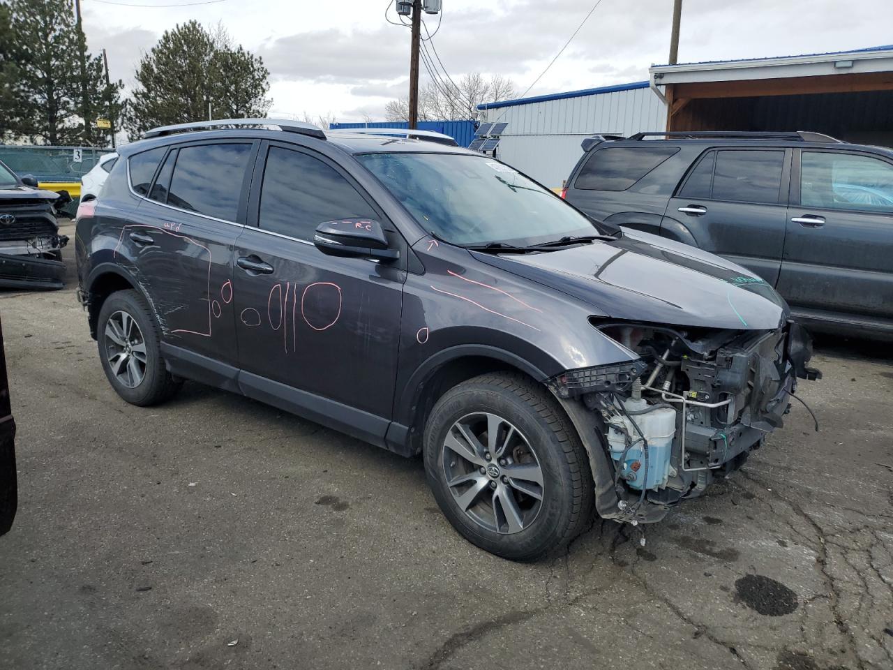2016 TOYOTA RAV4 XLE - Image 4