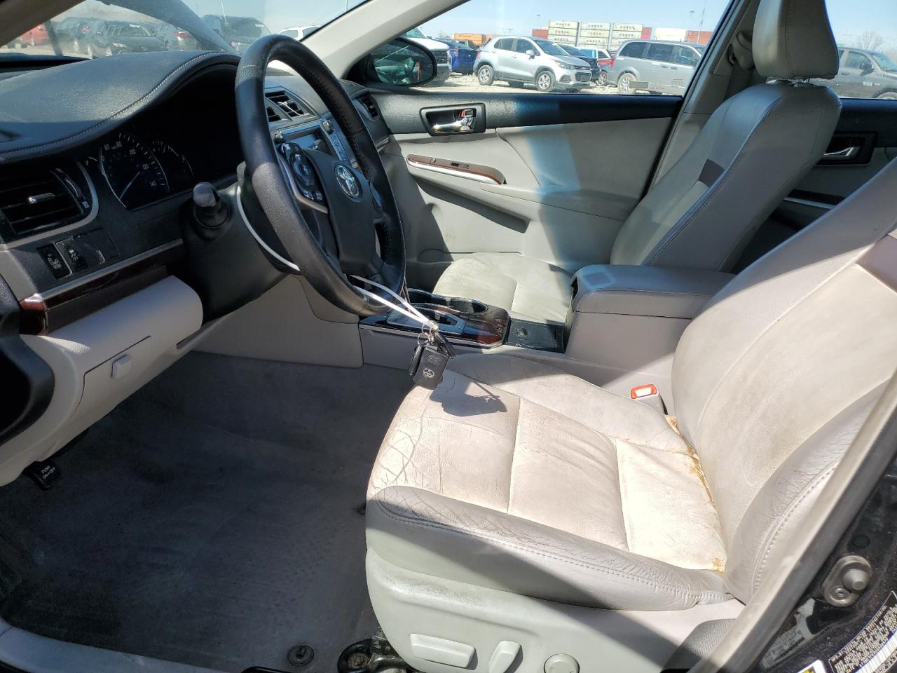 2012 TOYOTA CAMRY SE - Фото 7