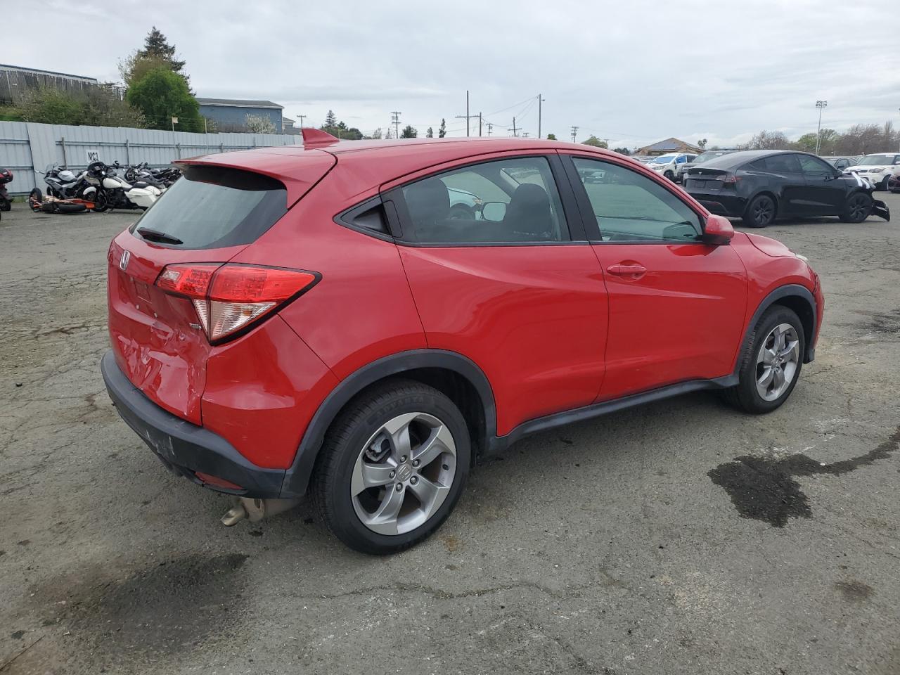 2018 HONDA HR-V LX - Image 3