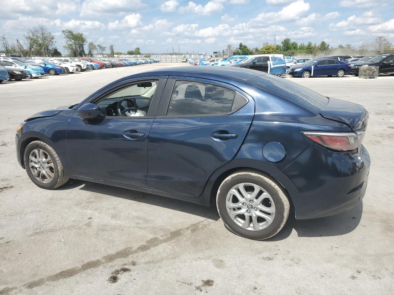 2017 TOYOTA YARIS IA - Image 2