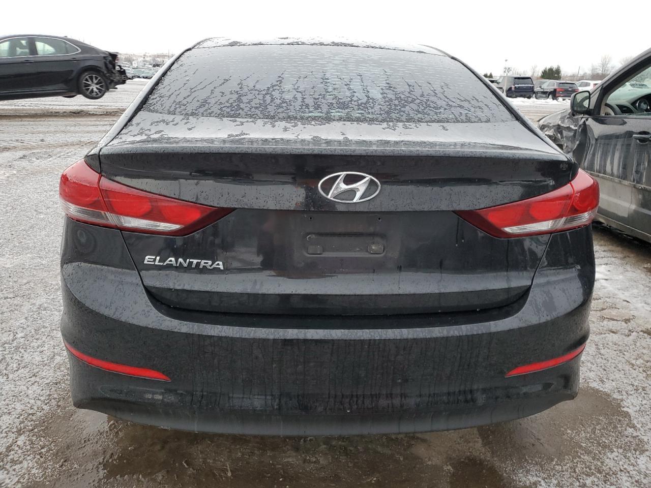 2017 HYUNDAI ELANTRA SE - Фото 6