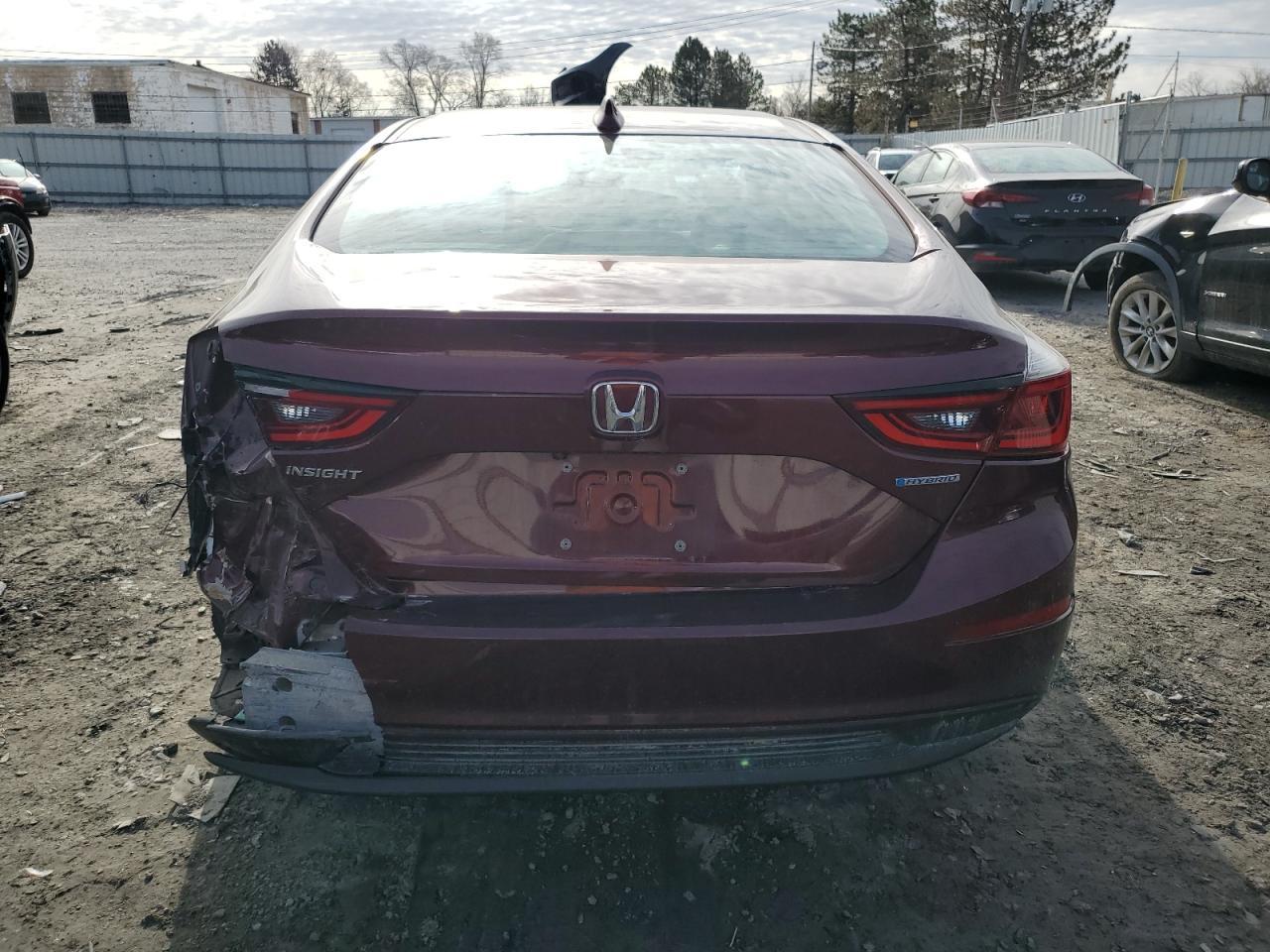 2019 HONDA INSIGHT LX - Image 6