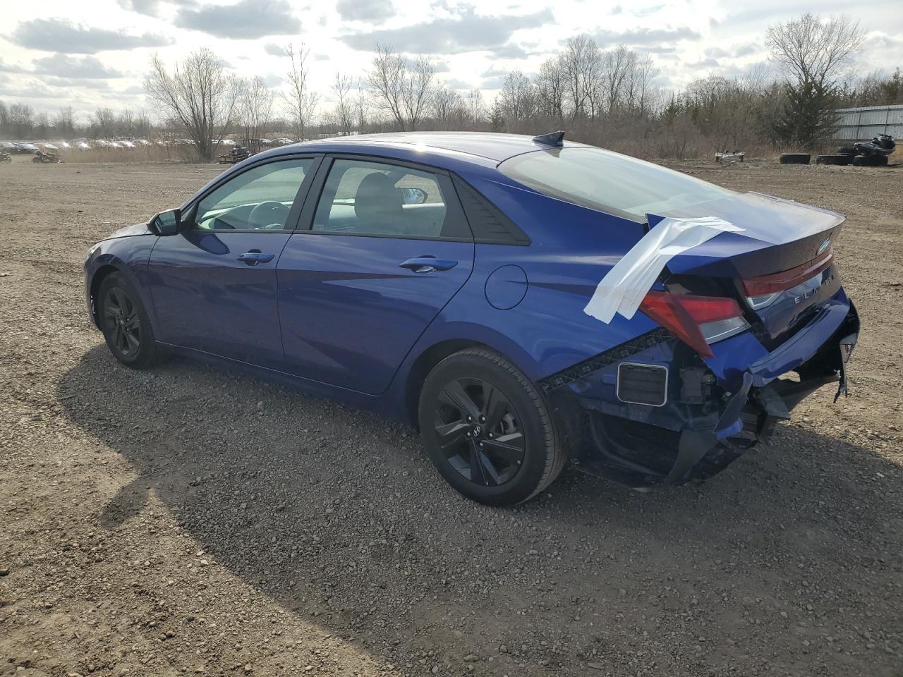2022 HYUNDAI ELANTRA SE - Фото 2