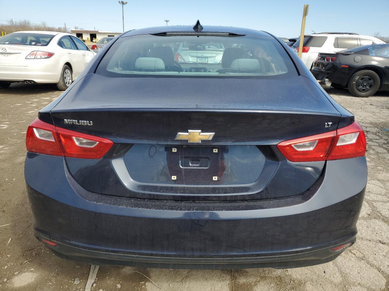 2017 CHEVROLET MALIBU LT - Фото 6