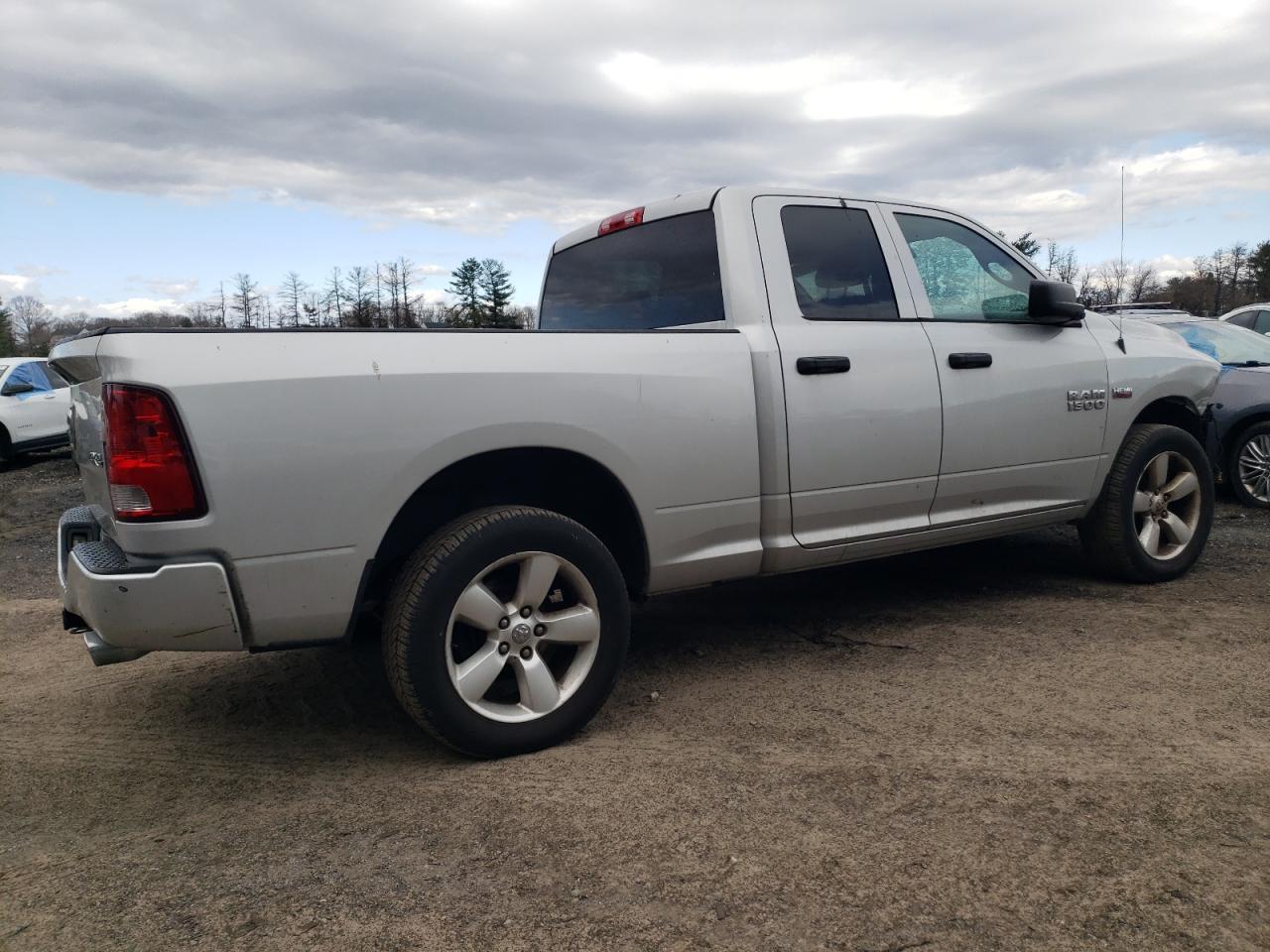 2014 RAM 1500 ST - Image 3