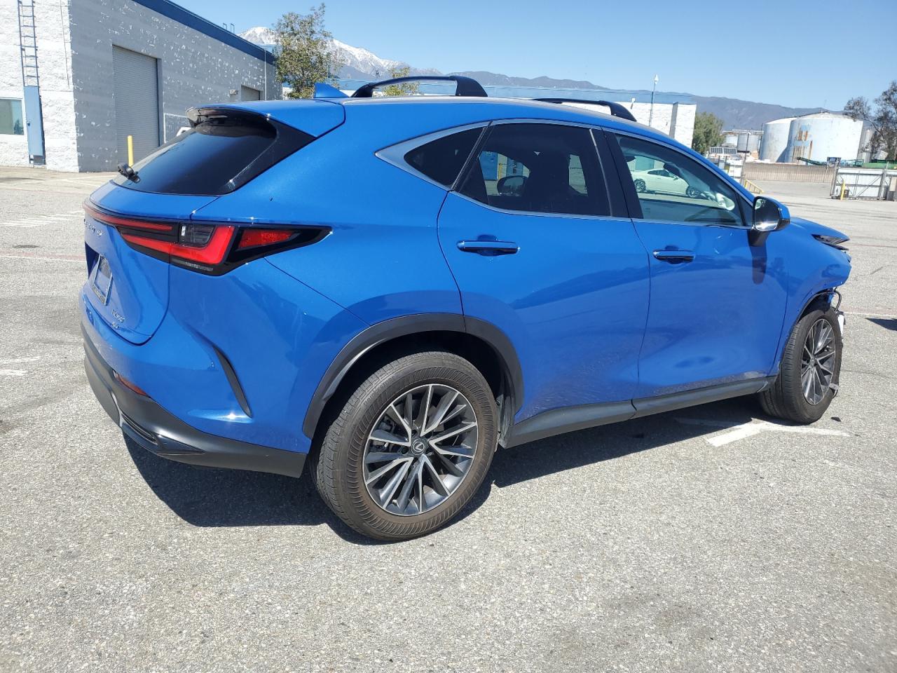 2023 LEXUS NX 350 - Image 3