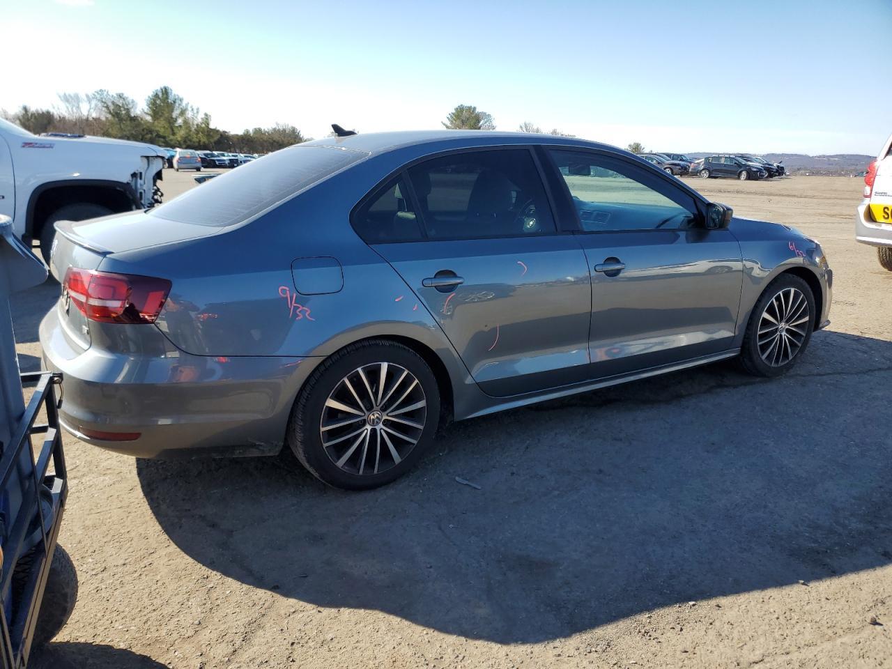 2016 VOLKSWAGEN JETTA SPOR - Image 3