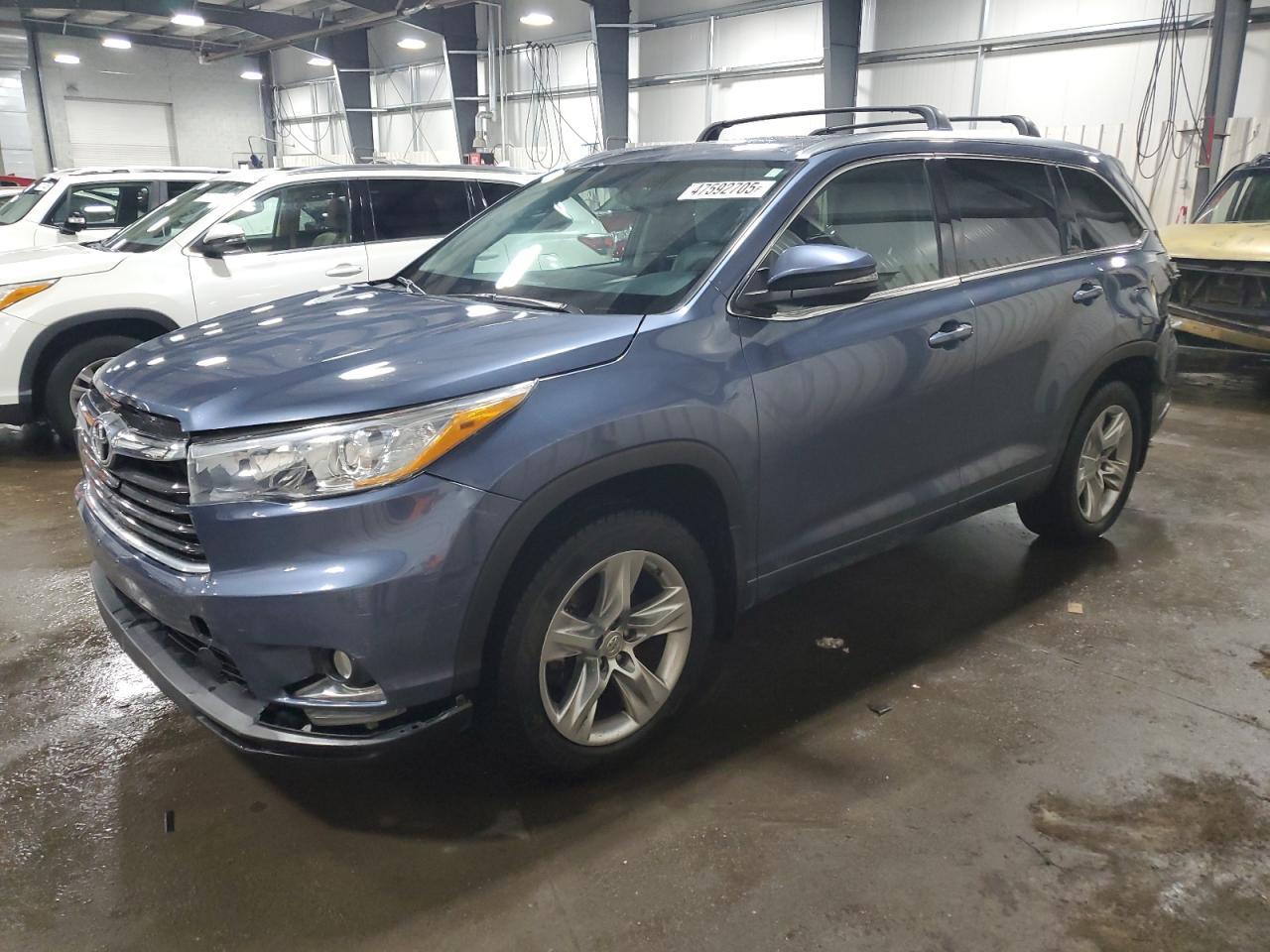 2015 TOYOTA HIGHLANDER