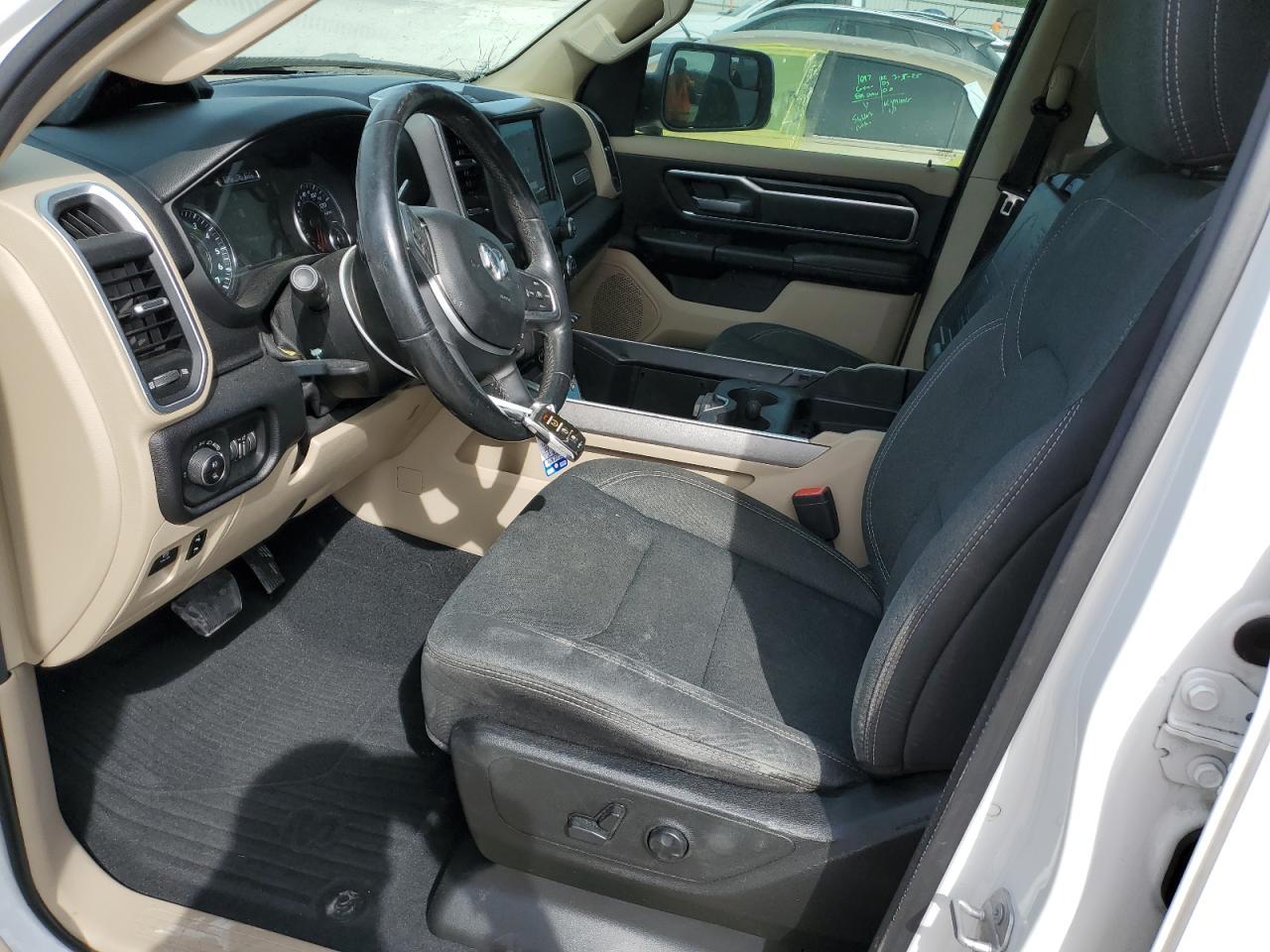 2019 RAM 1500 BIG H - Фото 7