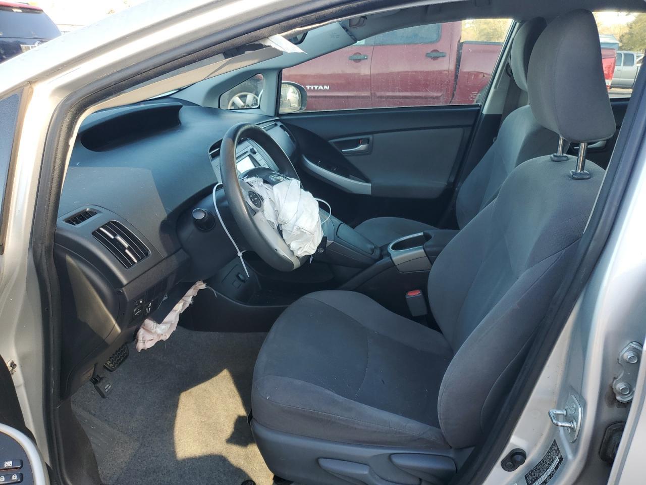 2015 TOYOTA PRIUS - Фото 7