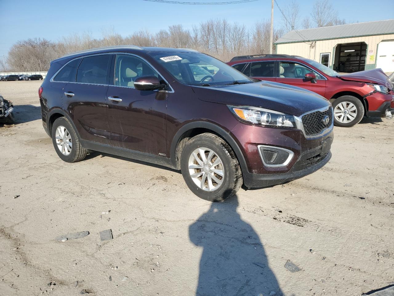 2016 KIA SORENTO LX - Image 4