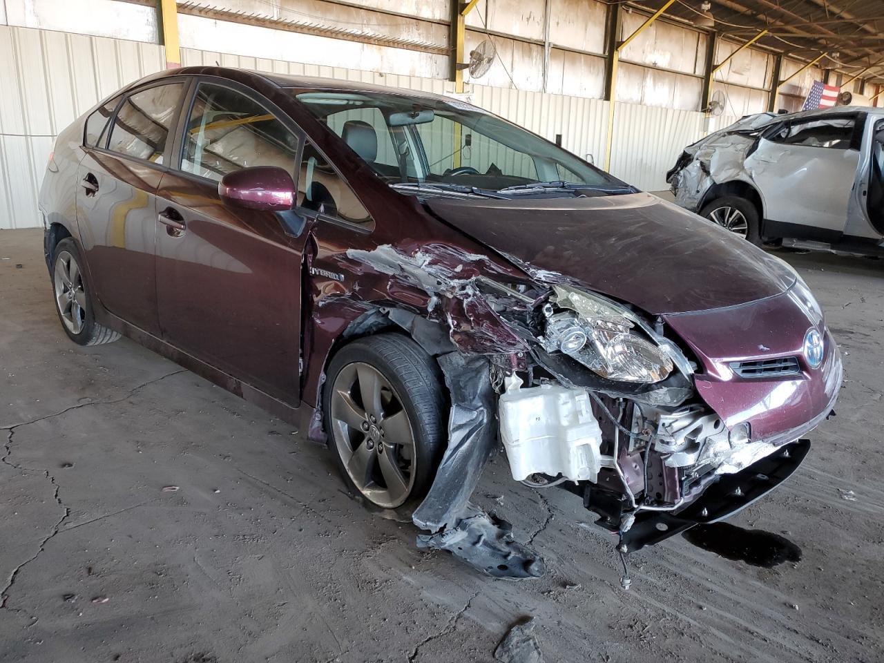 2013 TOYOTA PRIUS - Image 4