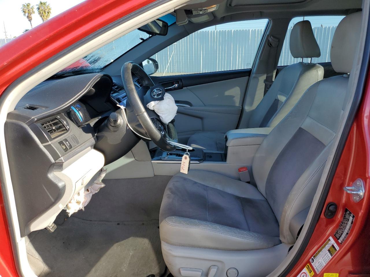 2012 TOYOTA CAMRY HYBR - Image 7