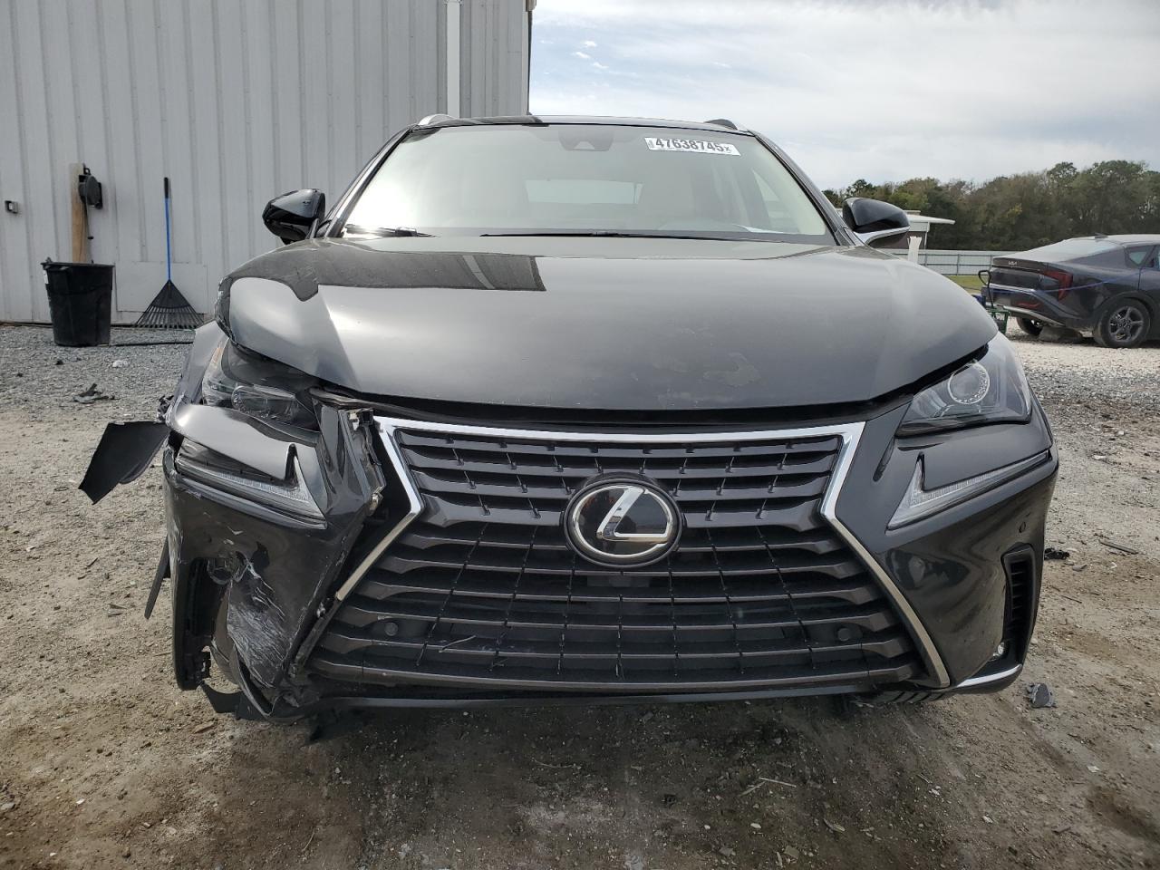 2020 LEXUS NX 300 - Фото 5
