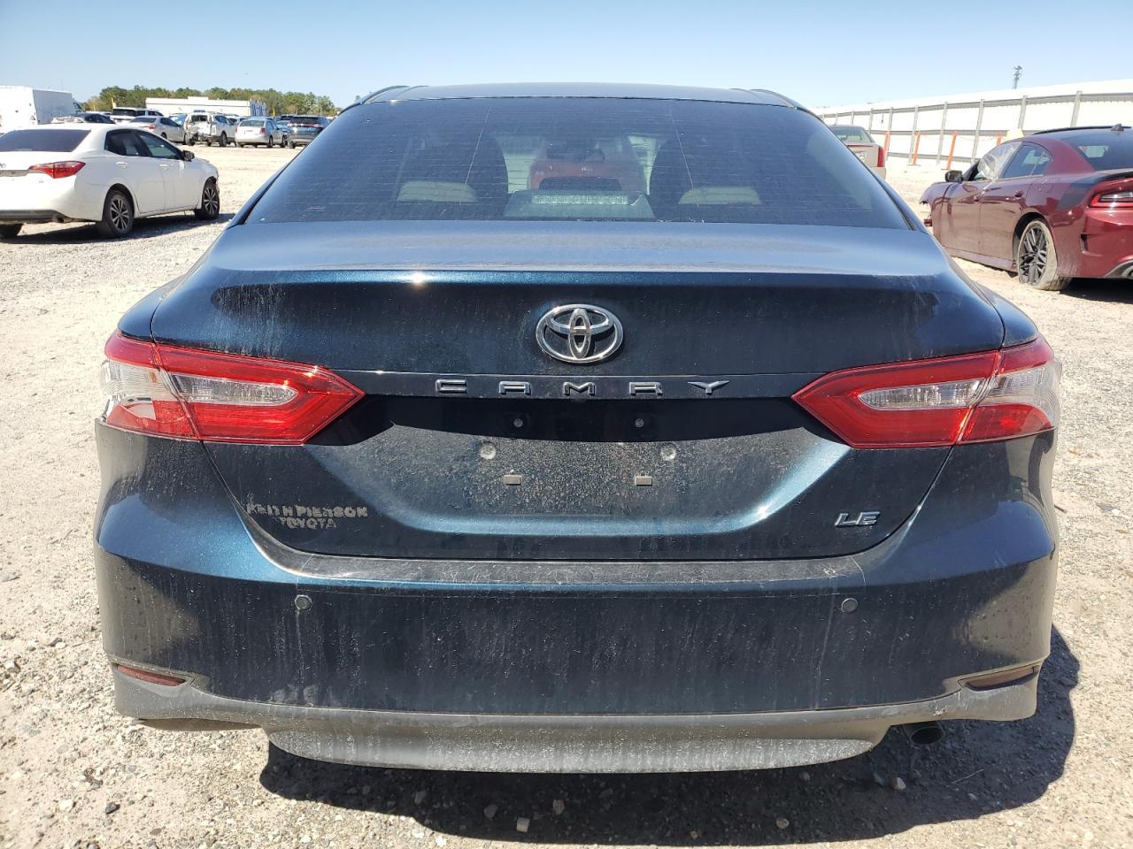 2018 TOYOTA CAMRY L - Фото 6