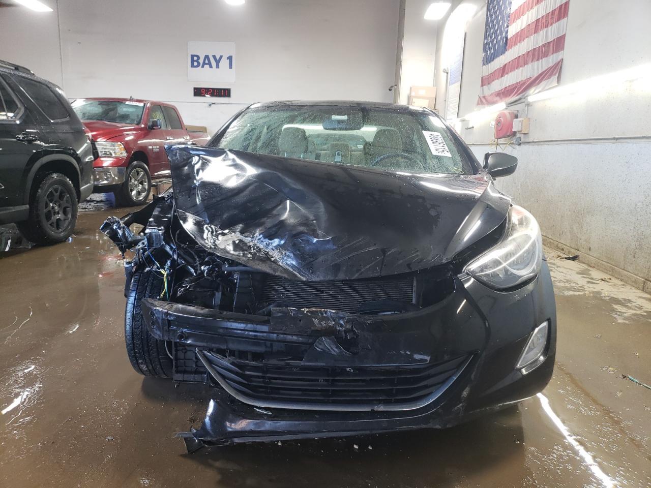 2013 HYUNDAI ELANTRA GL - Image 5