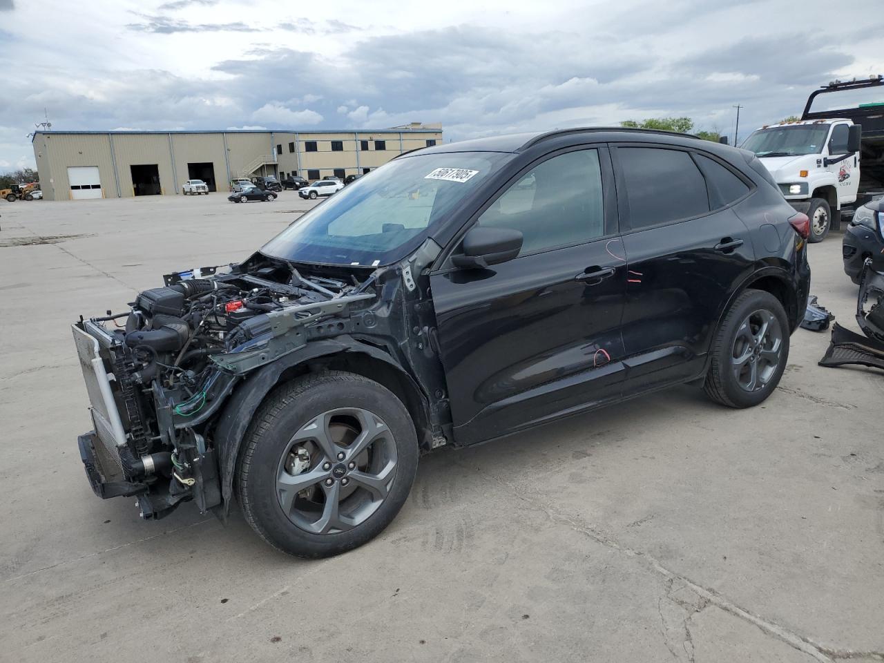 2023 FORD ESCAPE ST