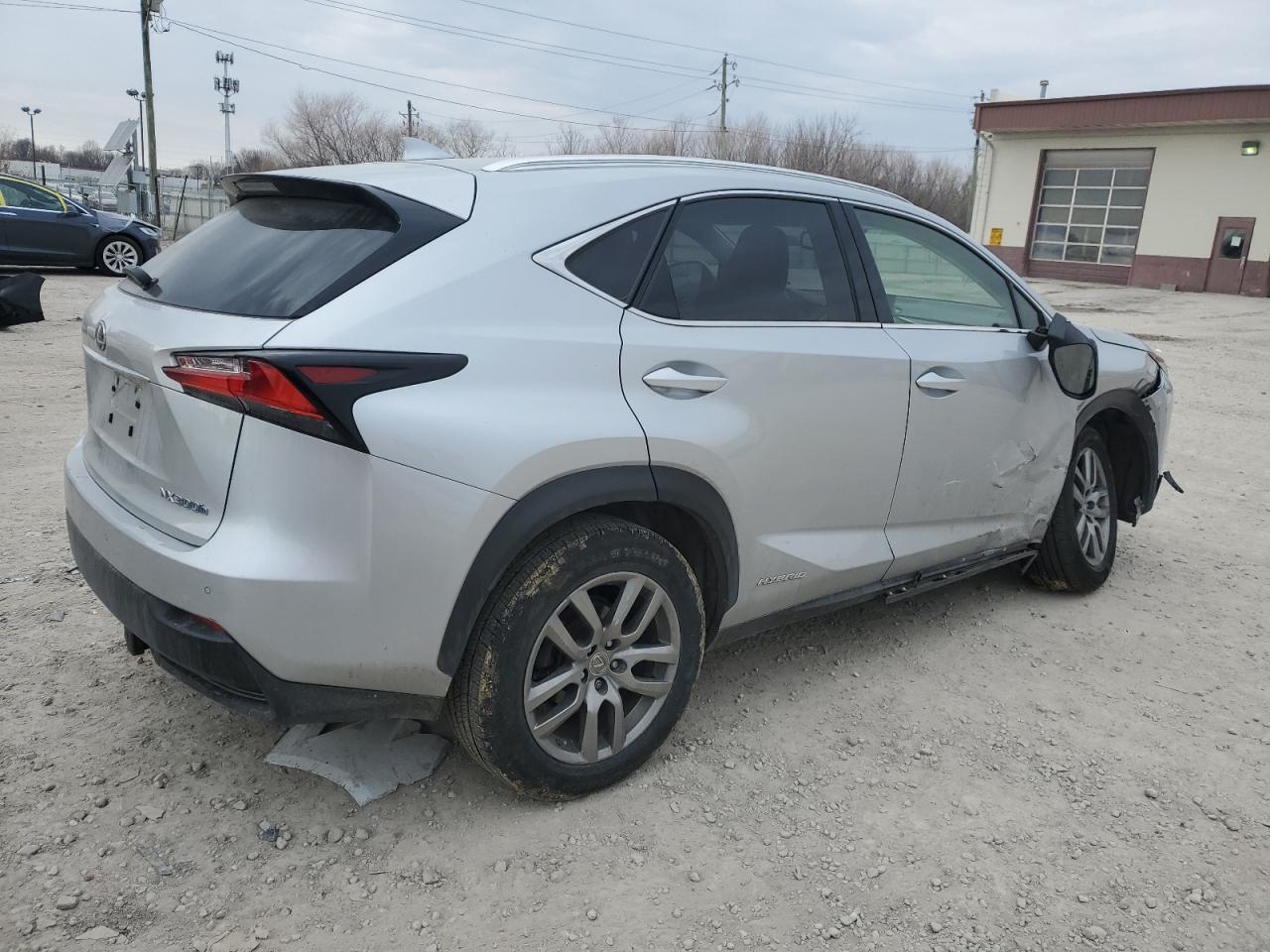 2016 LEXUS NX 300H - Image 3
