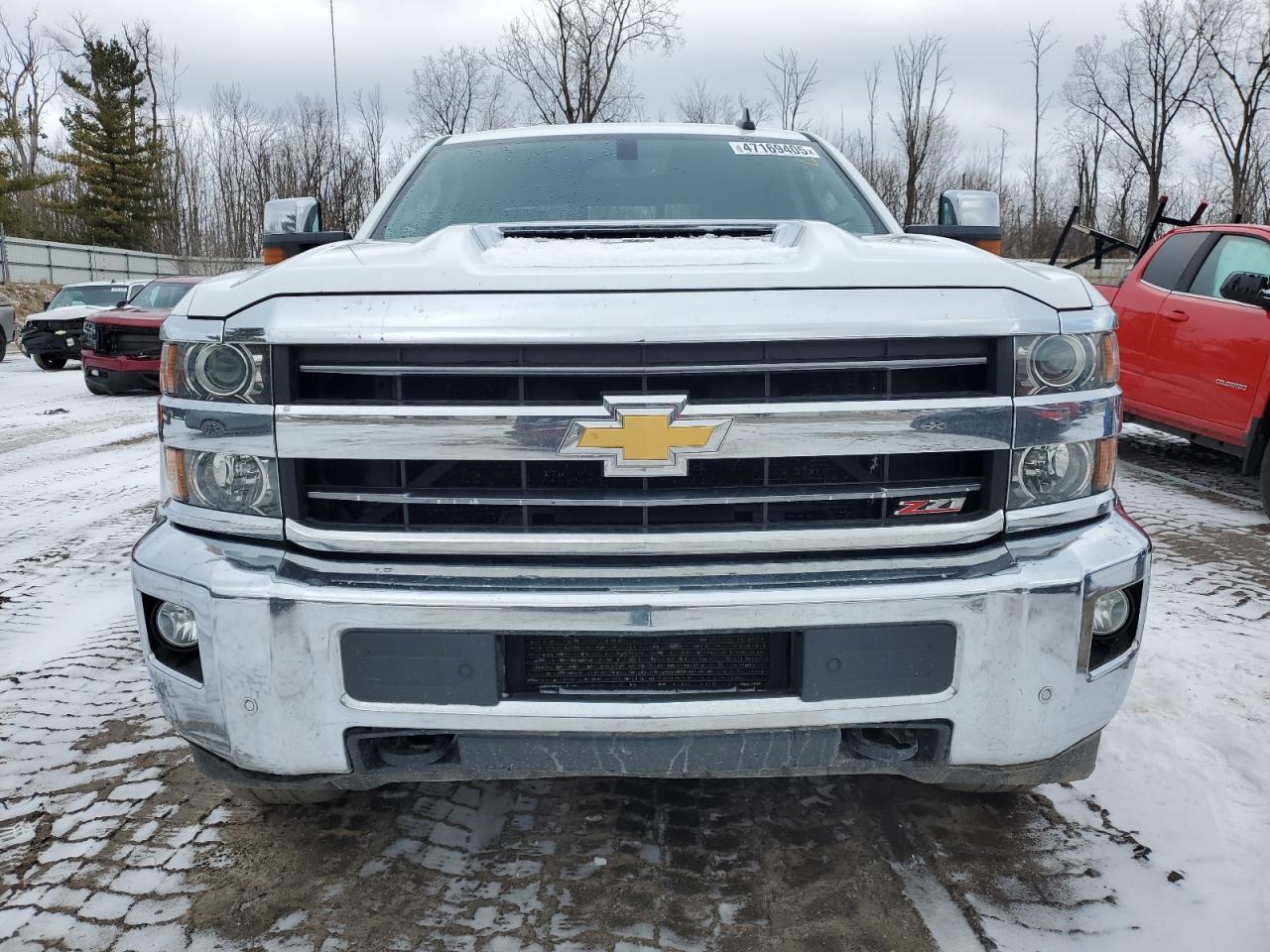 2018 CHEVROLET SILVERADO - Image 5