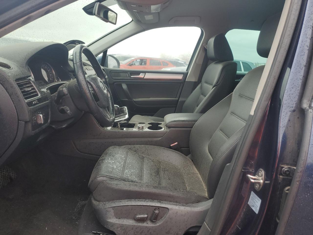 2014 VOLKSWAGEN TOUAREG V6 - Image 7