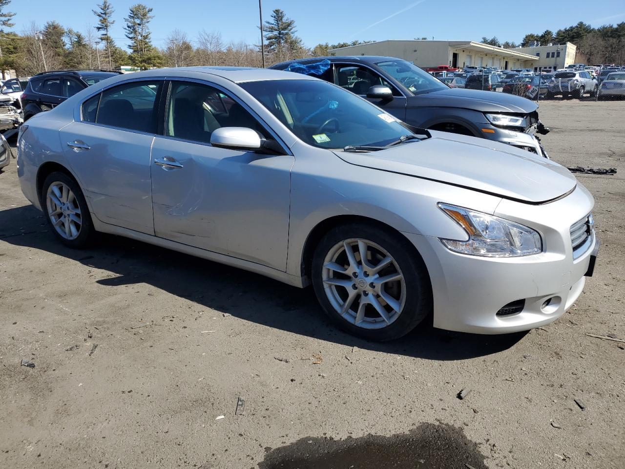 2014 NISSAN MAXIMA S - Фото 4