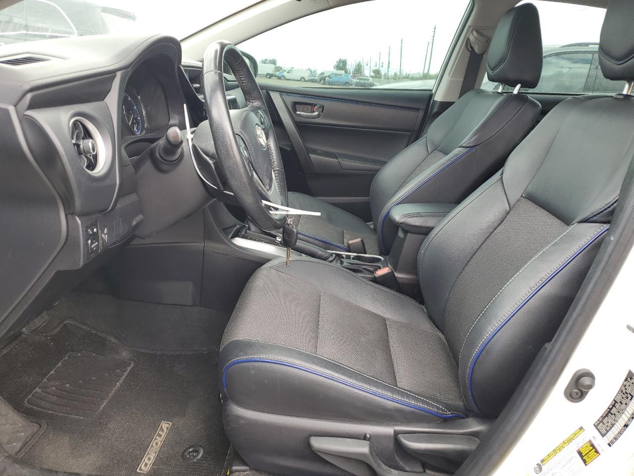 2019 TOYOTA COROLLA L - Фото 7
