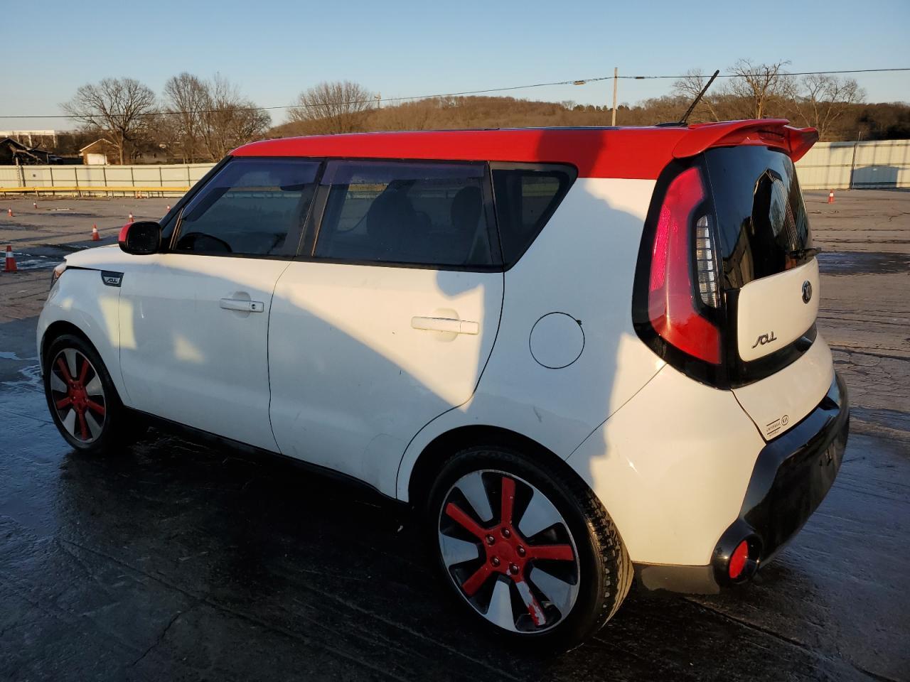 2016 KIA SOUL + - Фото 2