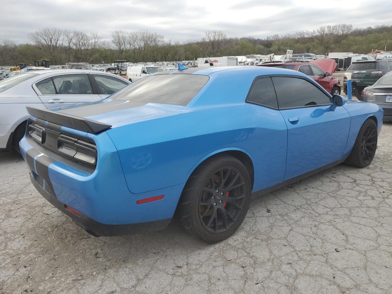 2016 DODGE CHALLENGER - Фото 3