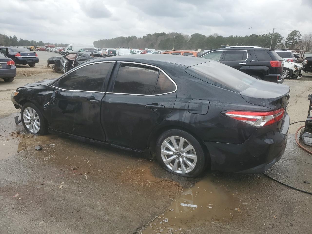 2018 TOYOTA CAMRY L - Image 2