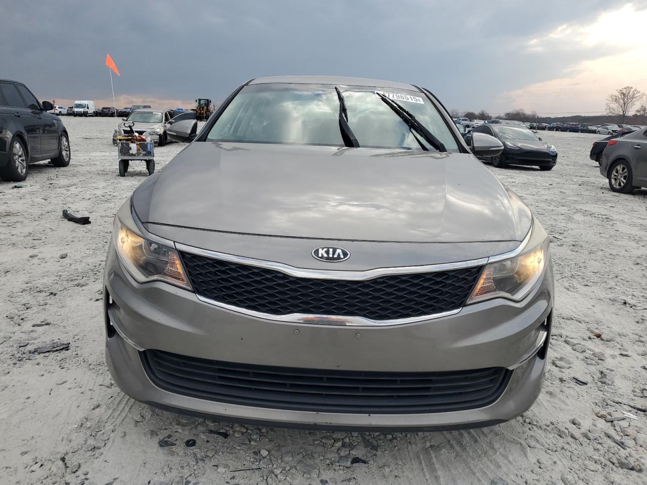 2016 KIA OPTIMA LX - Фото 5