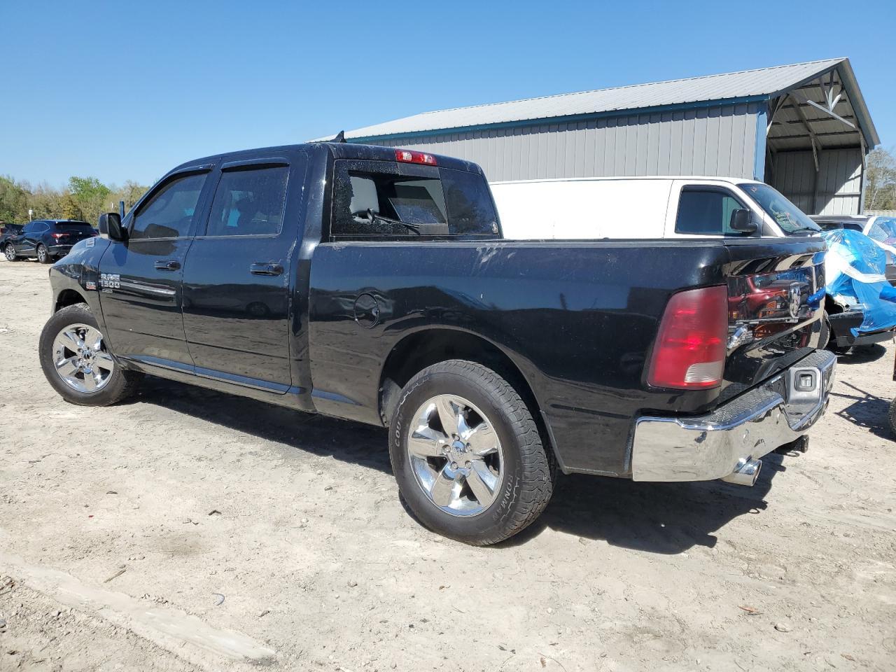 2019 RAM 1500 CLASS - Image 2