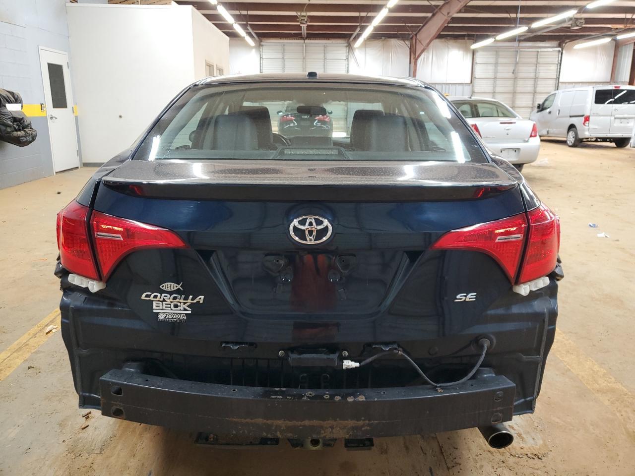 2018 TOYOTA COROLLA L - Image 6