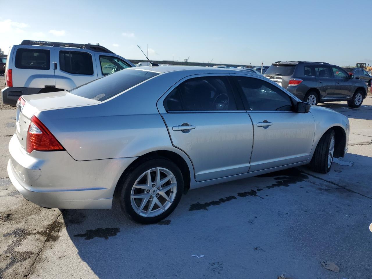 2011 FORD FUSION SEL - Image 3