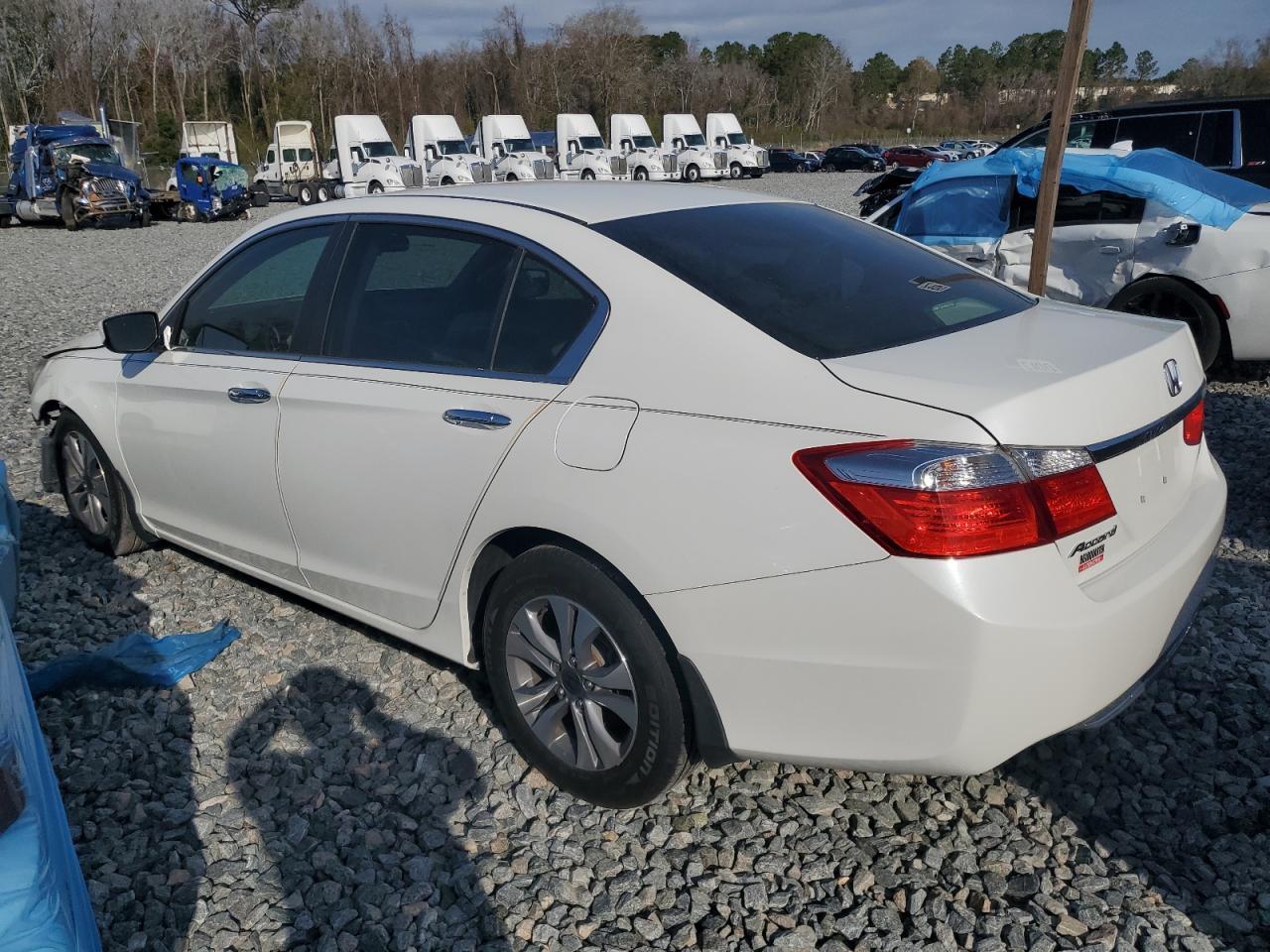 2014 HONDA ACCORD LX - Image 2